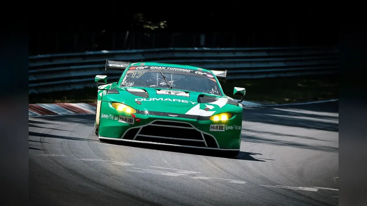 Motor racing, general photo